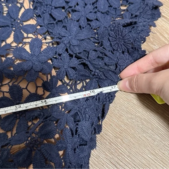 Michael Kors Floral Overlay Lace Dress Size XSmall - Picture 5 of 6